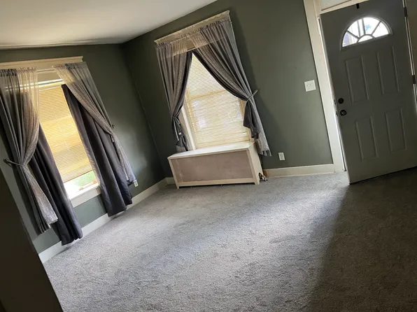 810 W Main St #1, Palmyra, PA 17078