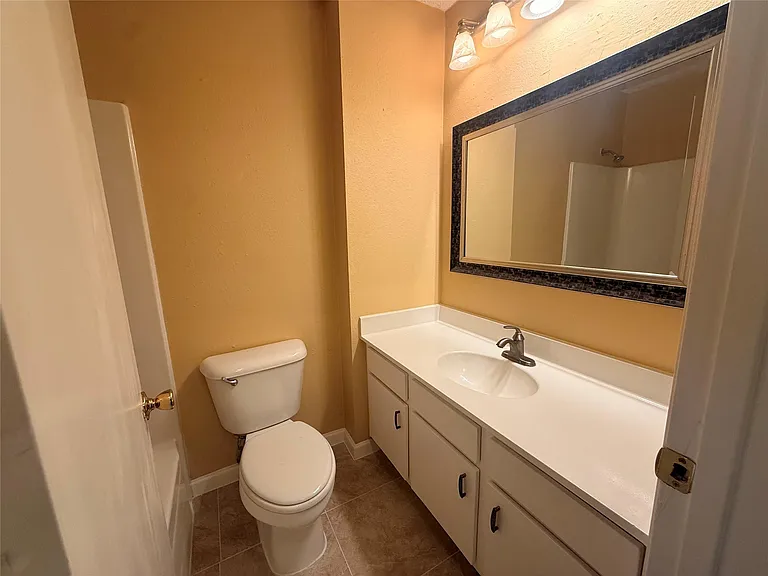 7170 S Dairy Ashford Rd — Photo 10