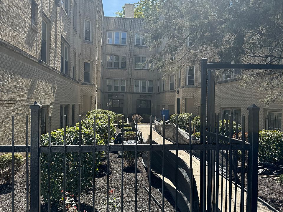 1st image of 1127 E 81st St APT 2E