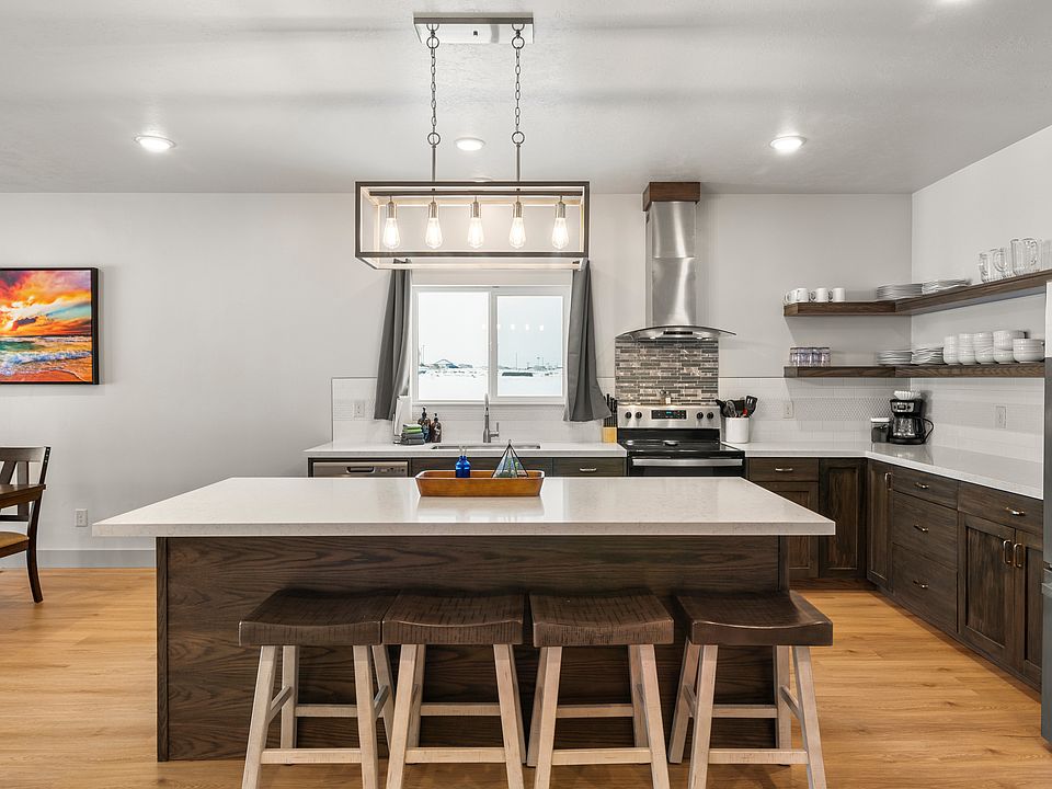 140 W 150 S Garden City UT Zillow