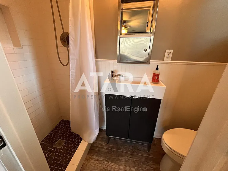 8696 S 1645 E — Photo 15