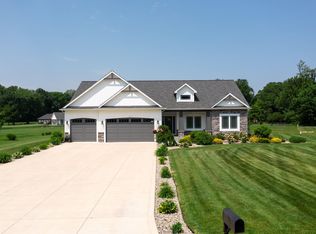 14170 Spring Valley Ct, Niles, MI 49120