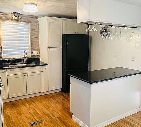 3rd image of 5079 93rd St N
