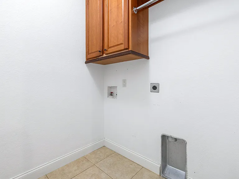 5318 11th St SE — Photo 20