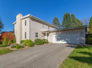 119 Windsor Dr, Waterloo, IA 50701