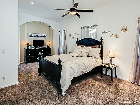 4th image of 2307 Champa St
