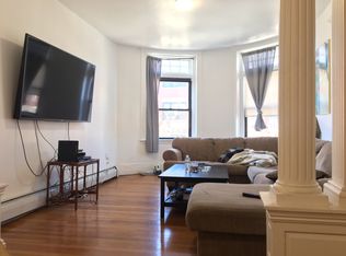 32 Claflin Rd APT 1, Brookline, MA 02445