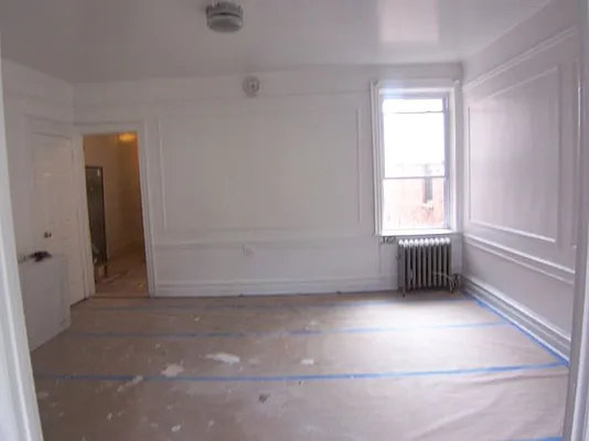 Rented by Heights Realty Advisors | media 21