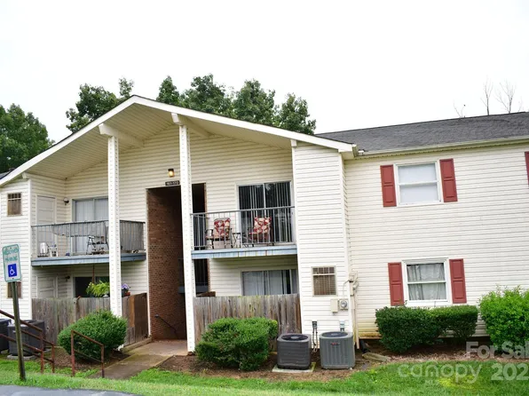 7988 Shady Oak Trl, Charlotte, NC 28210