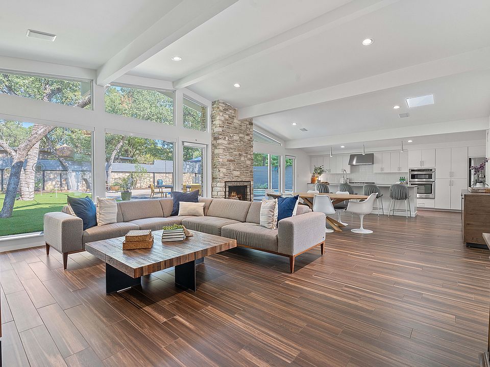 Light filled great room overlooking resort-like backyard