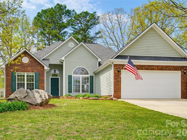 1505 Winthrop Ln, Monroe, NC 28110