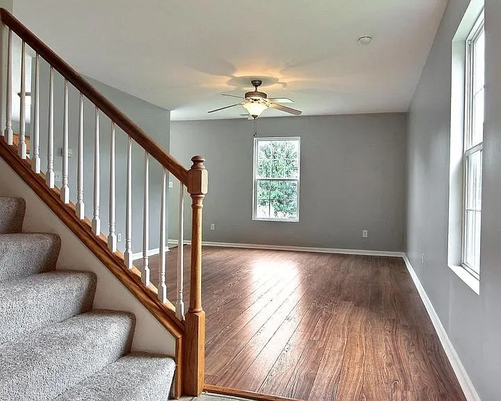 1200 Emma Ct — Photo 3