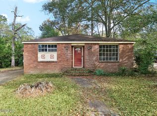 612 W New York Ave, McComb, MS 39648