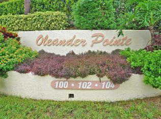 102 Riverside Dr APT 203, Cocoa, FL 32922