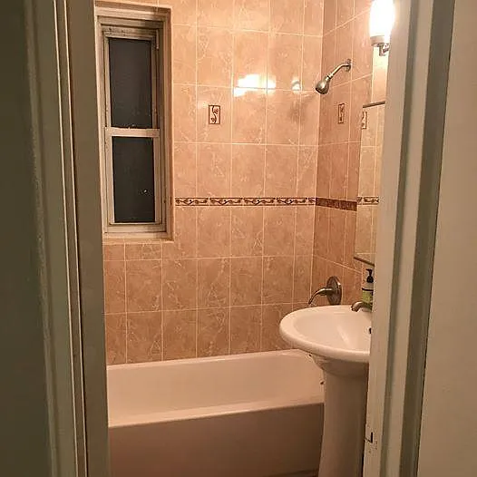 350 E 30th St #1Z — Photo 18