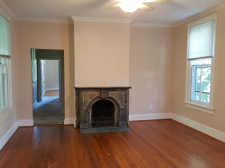 414 London St — Photo 7