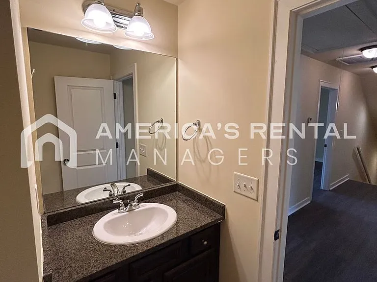 3651 Chalybe Cv — Photo 47