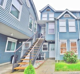 21 Pond Way #21, Staten Island, NY, 10303