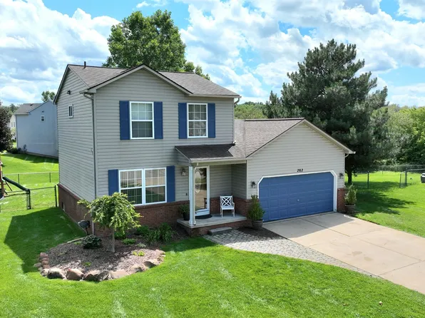 282 Waterlily Dr, Whitmore Lake, MI 48189