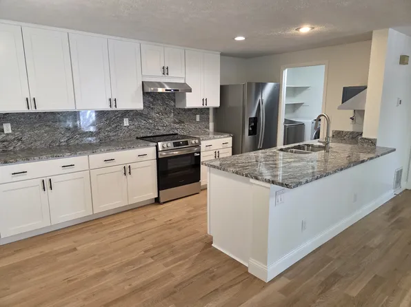5869 W 94th Ave, Westminster, CO 80031