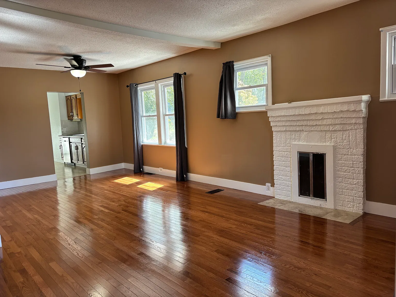 3 bed, $2,650 — Photo 4