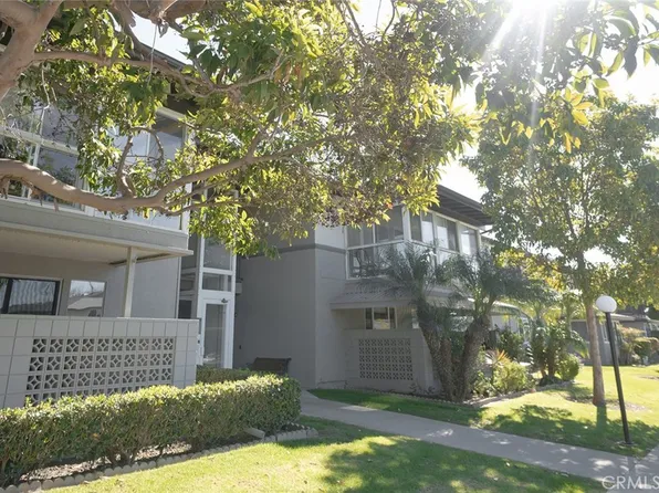 1980 McKinney Way #13R-M15, Seal Beach, CA 90740