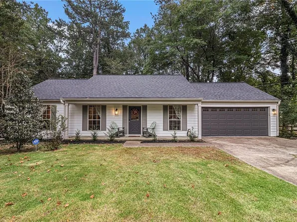 5998 Eton Ct, Norcross, GA 30071