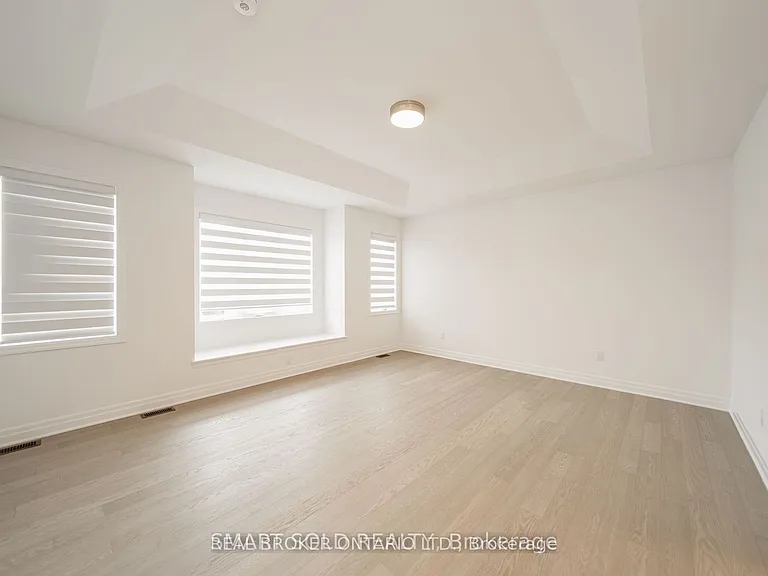 6 Azure Dr — Photo 12