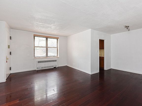 3rd image of 189-15 39th Ave Unit 119