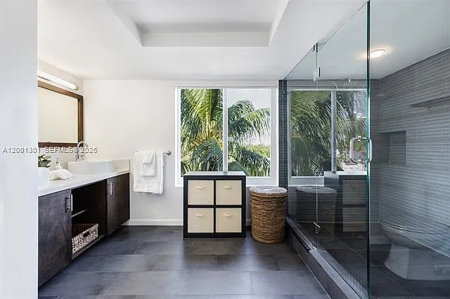 635 Euclid Ave #225 — Photo 11