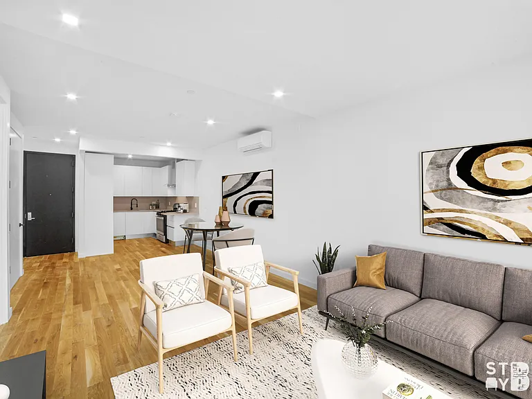 522 Grand St #2 — Photo 3