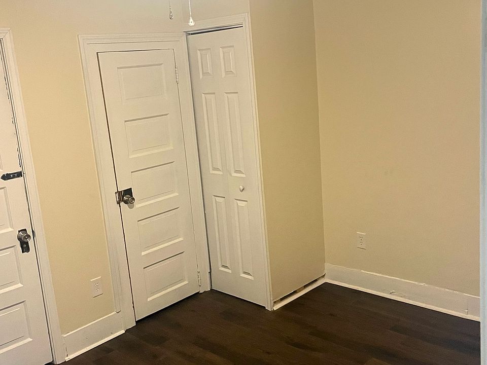 2nd image of 241 E Pittsburgh St #2