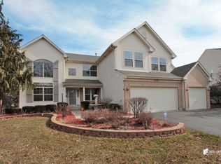 1445 Sutton Pl, Gurnee, IL 60031