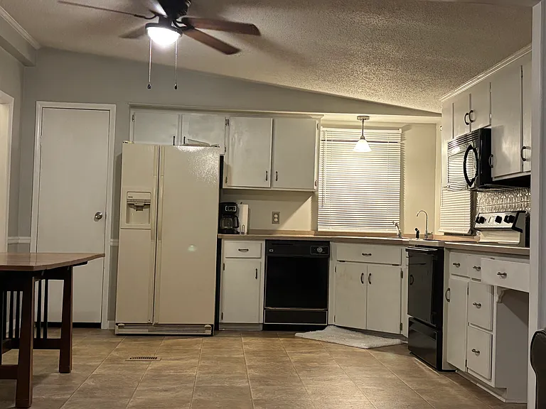 9521 Neils Branch Rd — Photo 16