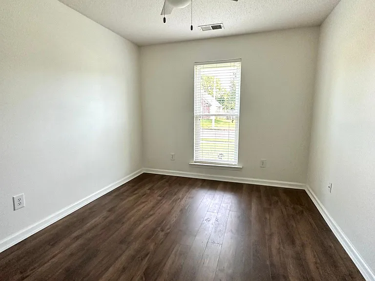 11206 Black Sheep Dr — Photo 13