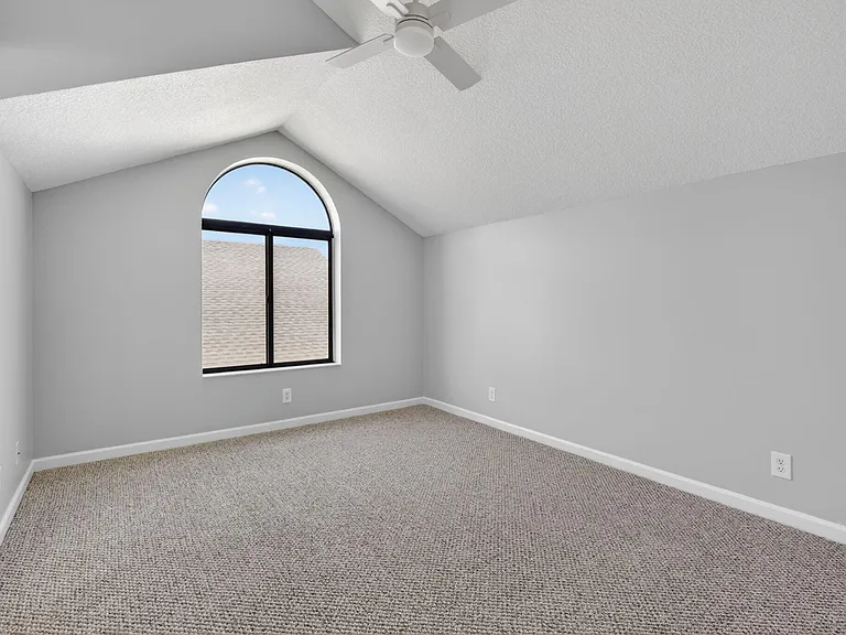 6119 Mullin St — Photo 28