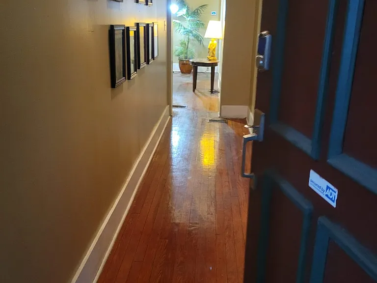 311 E 37th St #1 — Photo 10