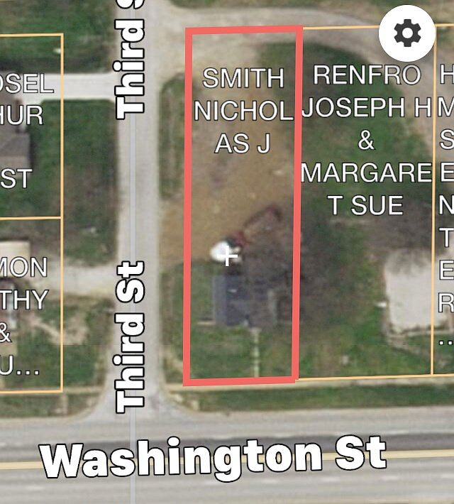 2nd image of 528 Washington St