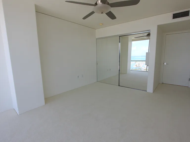 88 Piikoi St #3807 — Photo 10