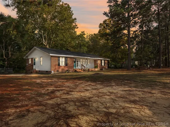 29844 N Turnpike Rd, Wagram, NC 28396
