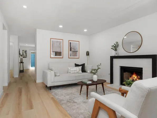 3521 Caminito Carmel Lndg, San Diego, CA 92130
