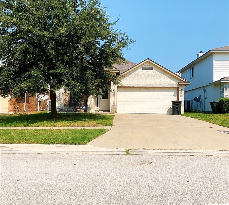 1st image of 4805 Donegal Bay Ct