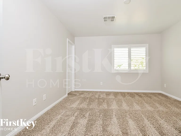 3964 Total Eclipse St — Photo 11