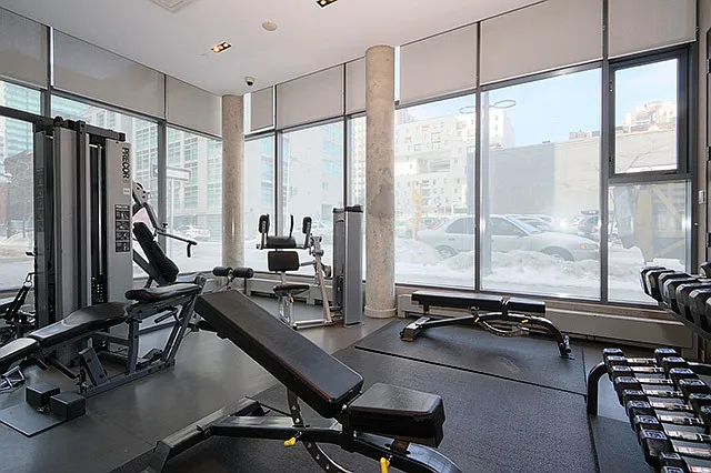 2 bed, 724 sqft, $2,800 — Photo 4