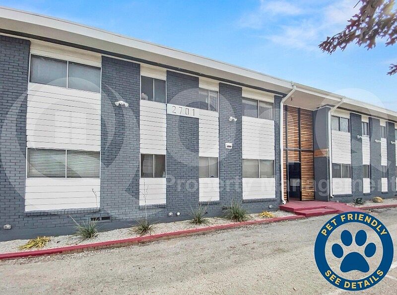 1st image of 2701 Hemphill St #201