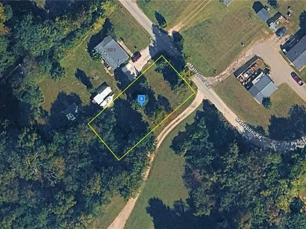 19601 Mattaponi Rd, West Point, VA 23181