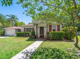 219 Park Cir S, Dunedin, FL 34698