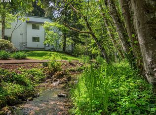 3668 Spring Ln, Lake Oswego, OR 97035