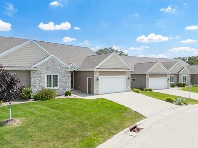 2838 Ivory Rd NE, Rochester, MN, 55906
