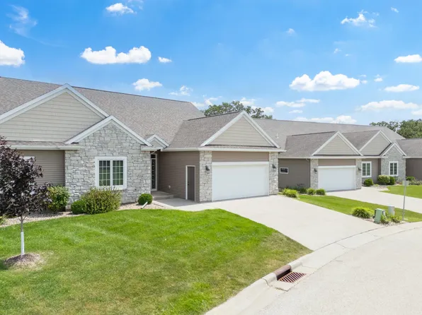 2838 Ivory Rd NE, Rochester, MN 55906